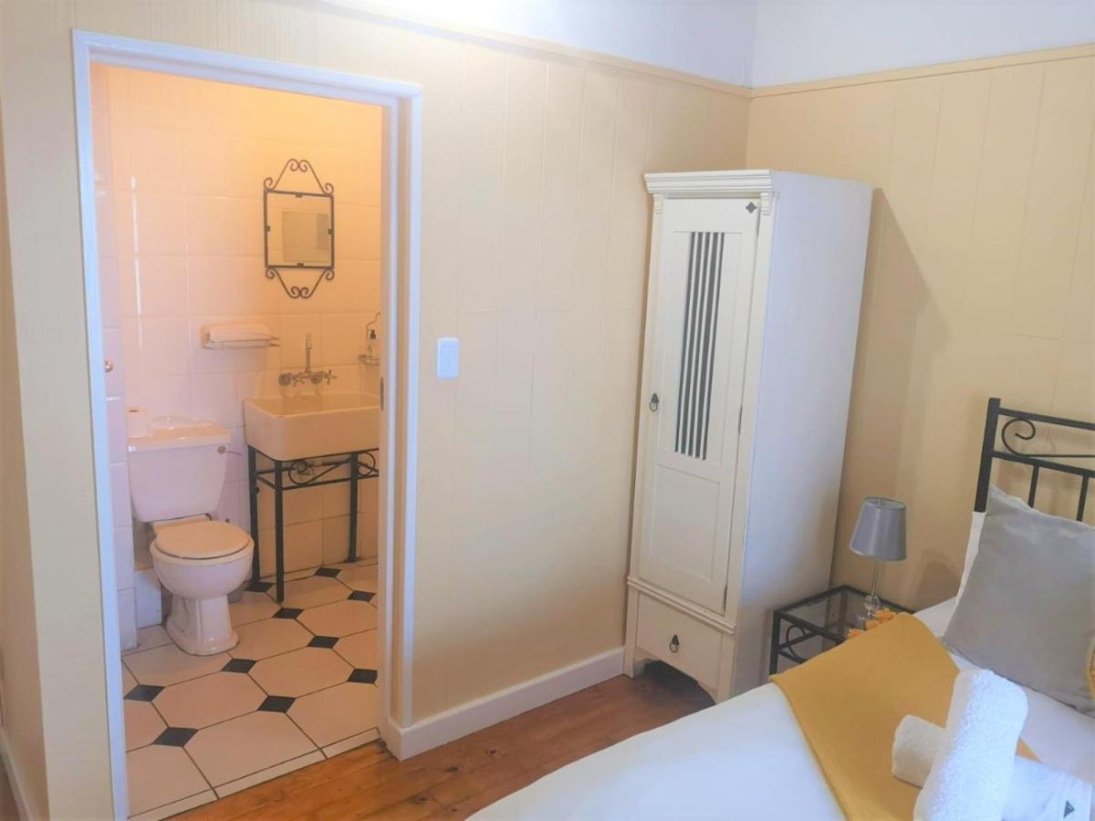 Point Village Guest House Mossel Bay Kültér fotó