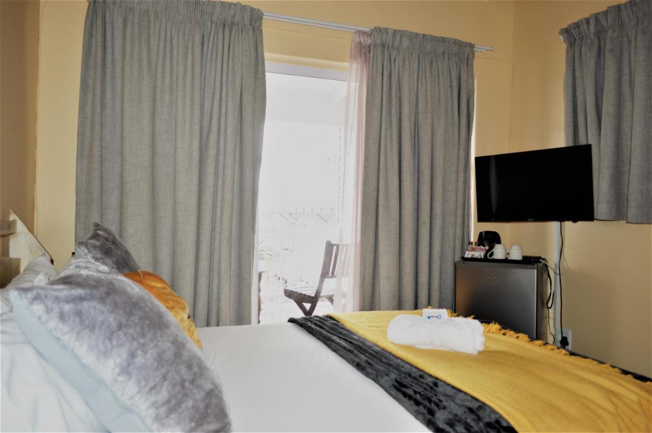 Point Village Guest House Mossel Bay Kültér fotó